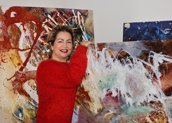 In Studio: Mara Galvao